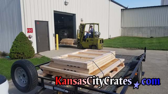 Knock down style crate is delivered to Peterson Manufacturing in Grandview MO 64030