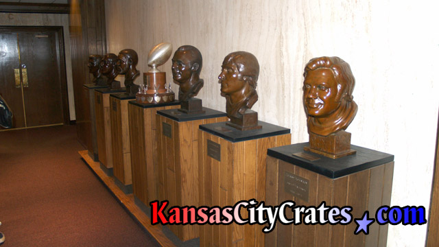 Bronze bust_sculptures sculptures of Hall of Fame Football players.