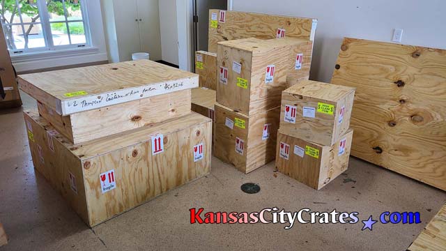 Solid wall crates for vases, artwork & furniture shipping to Japan